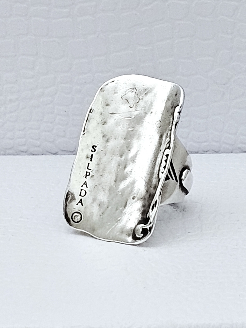 Silpada Rare Sterling Silver Hammered Oxidized CZ Logo Shield Ring Sz 8.25 R1999